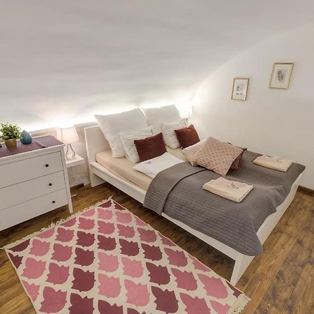 Lovely Apartment At Basilica Βουδαπέστη Εξωτερικό φωτογραφία
